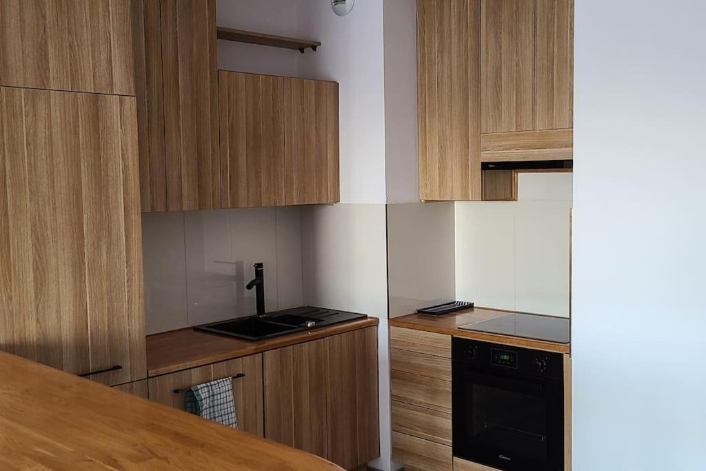 Wellsituated 1 Bedroom Condo In Warsaw Freeparking Exterior foto