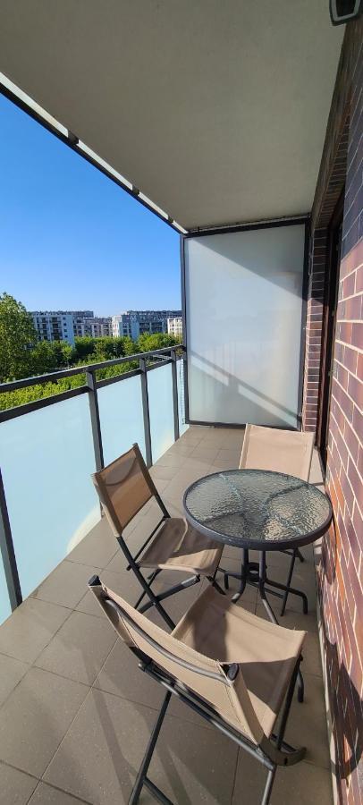 Wellsituated 1 Bedroom Condo In Warsaw Freeparking Exterior foto